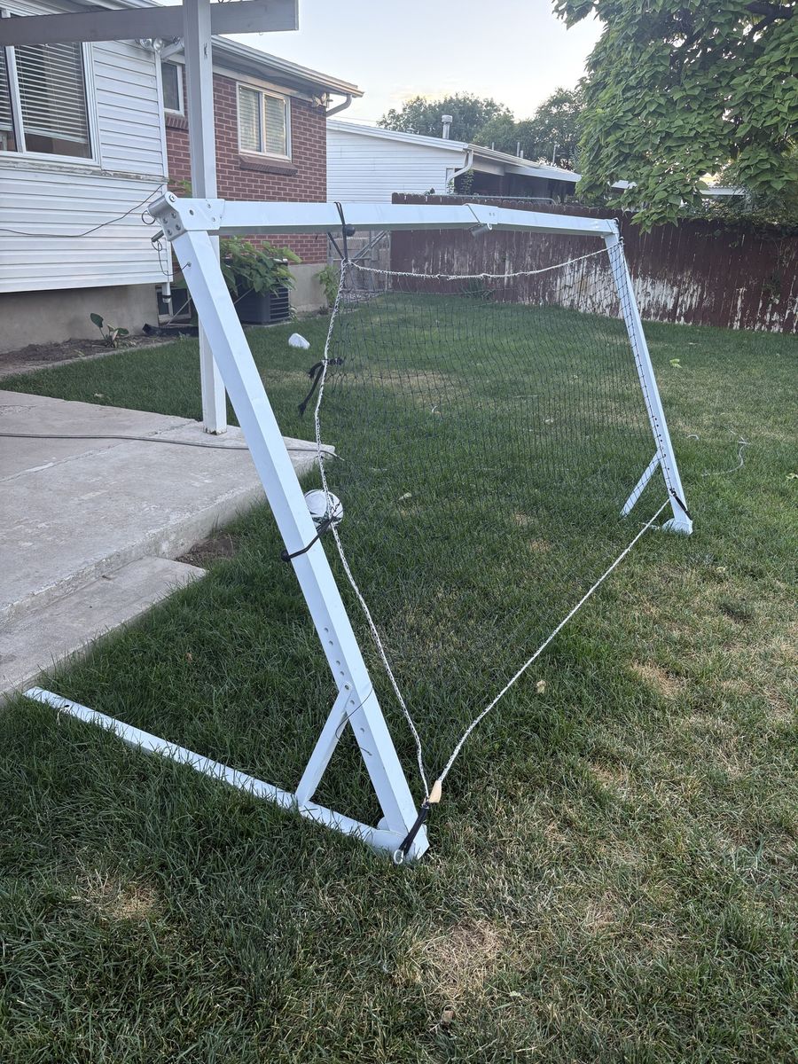 Adjustable Soccer rebound