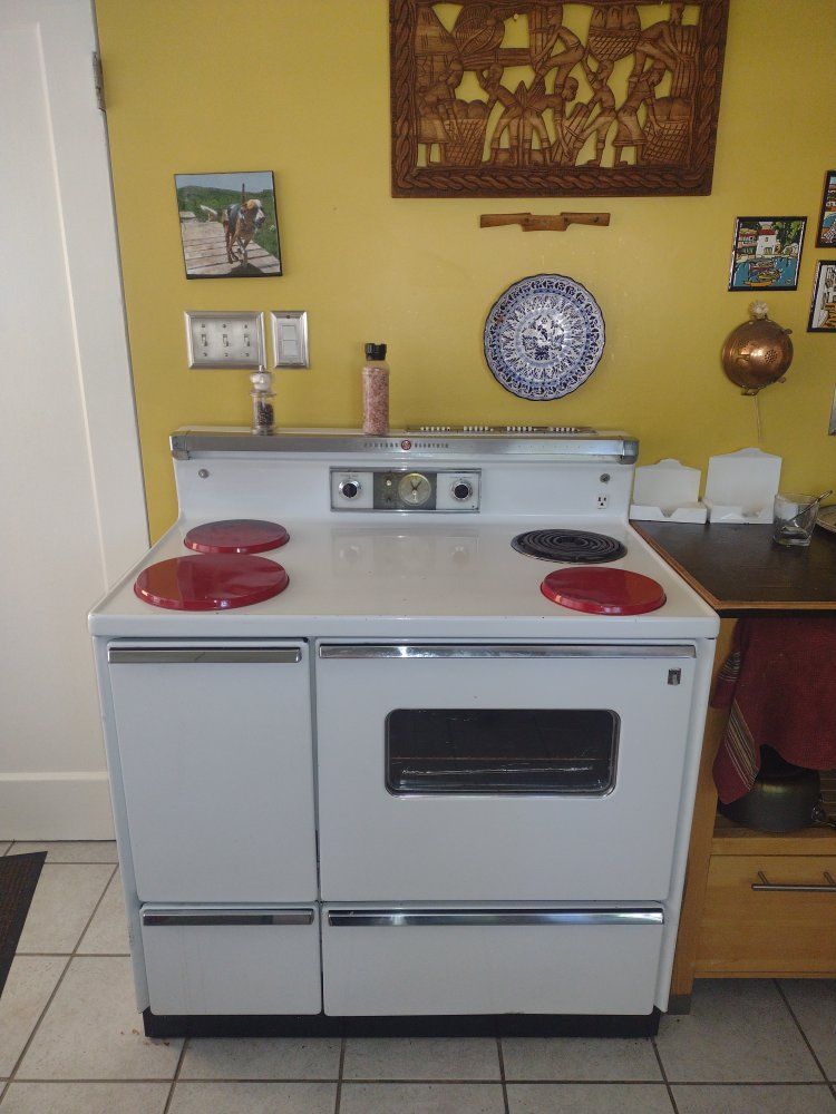 Main image 3