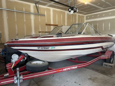 1985 Glastron 19 foot