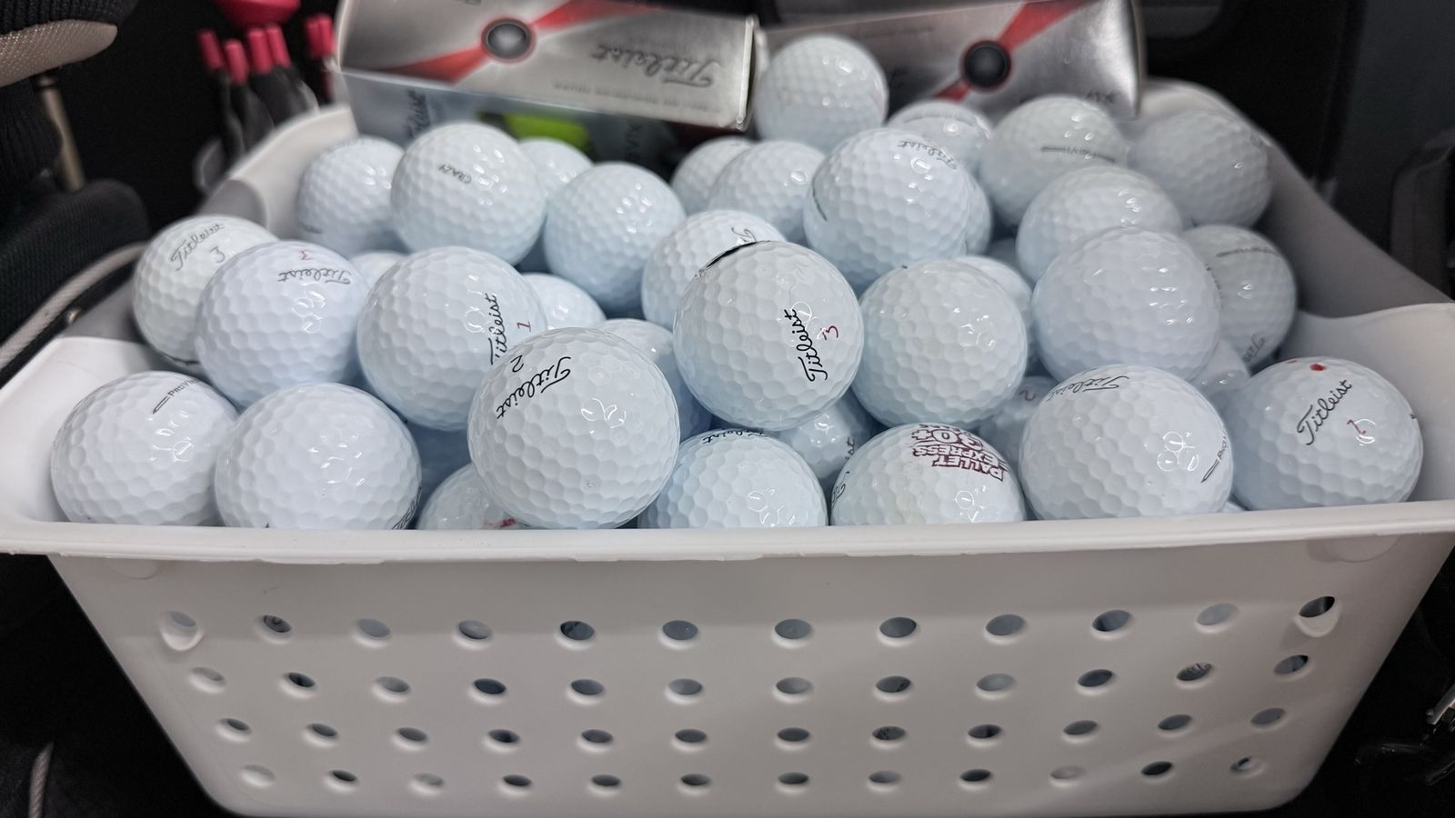 Assorted Used Golf Balls - $.50 a ball , $6 a dozen (Titleist, Callaway, Srixon, Wilson, TaylorMade, Etc..)