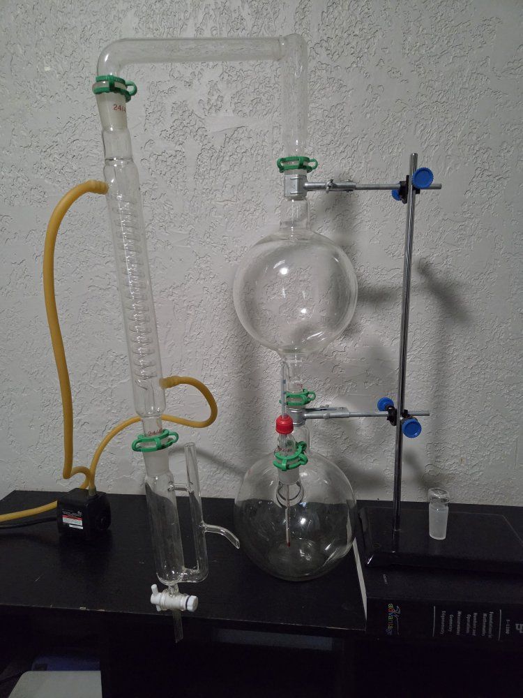 CreekStone Lab Glassware Kit with 24/40 Joints, Submersible Pump & Condenser