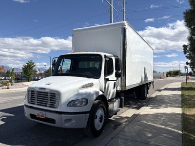 2021 Freightliner M2 106