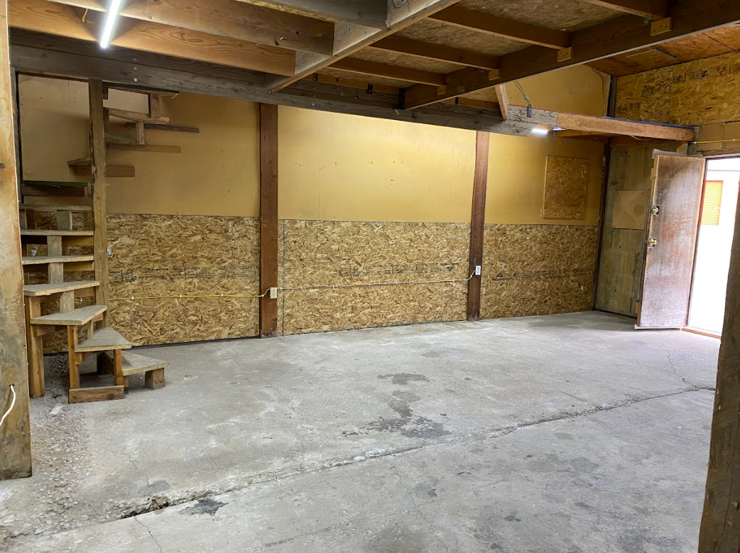 20'x23' Shop Space in Springville - with Power