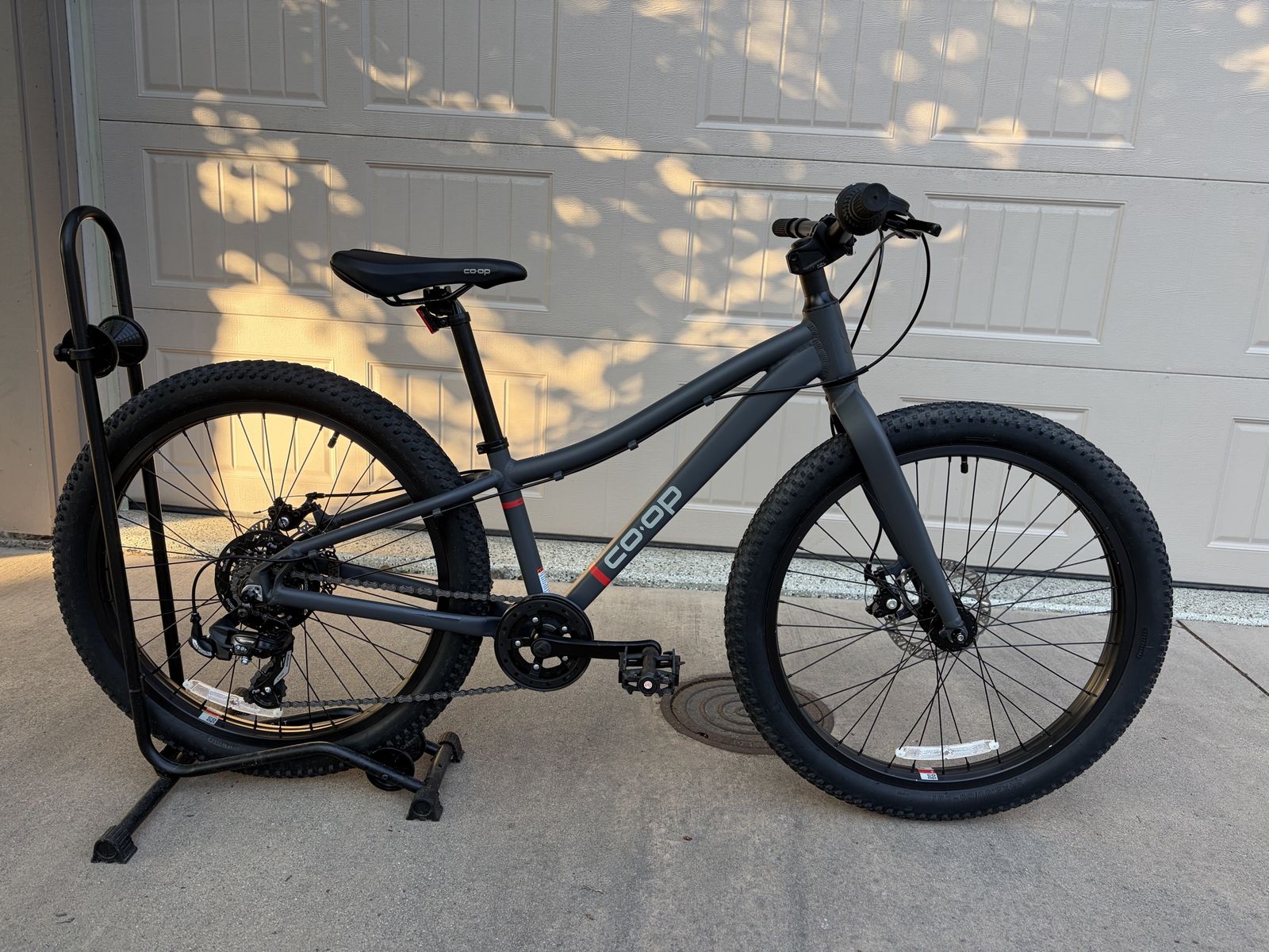 REI Co-op 24” Kids Mountain Bike – 1x Drivetrain – Disc Brakes