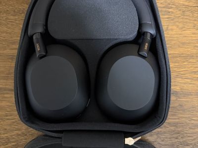 Sony XM5 Headphones, Like New