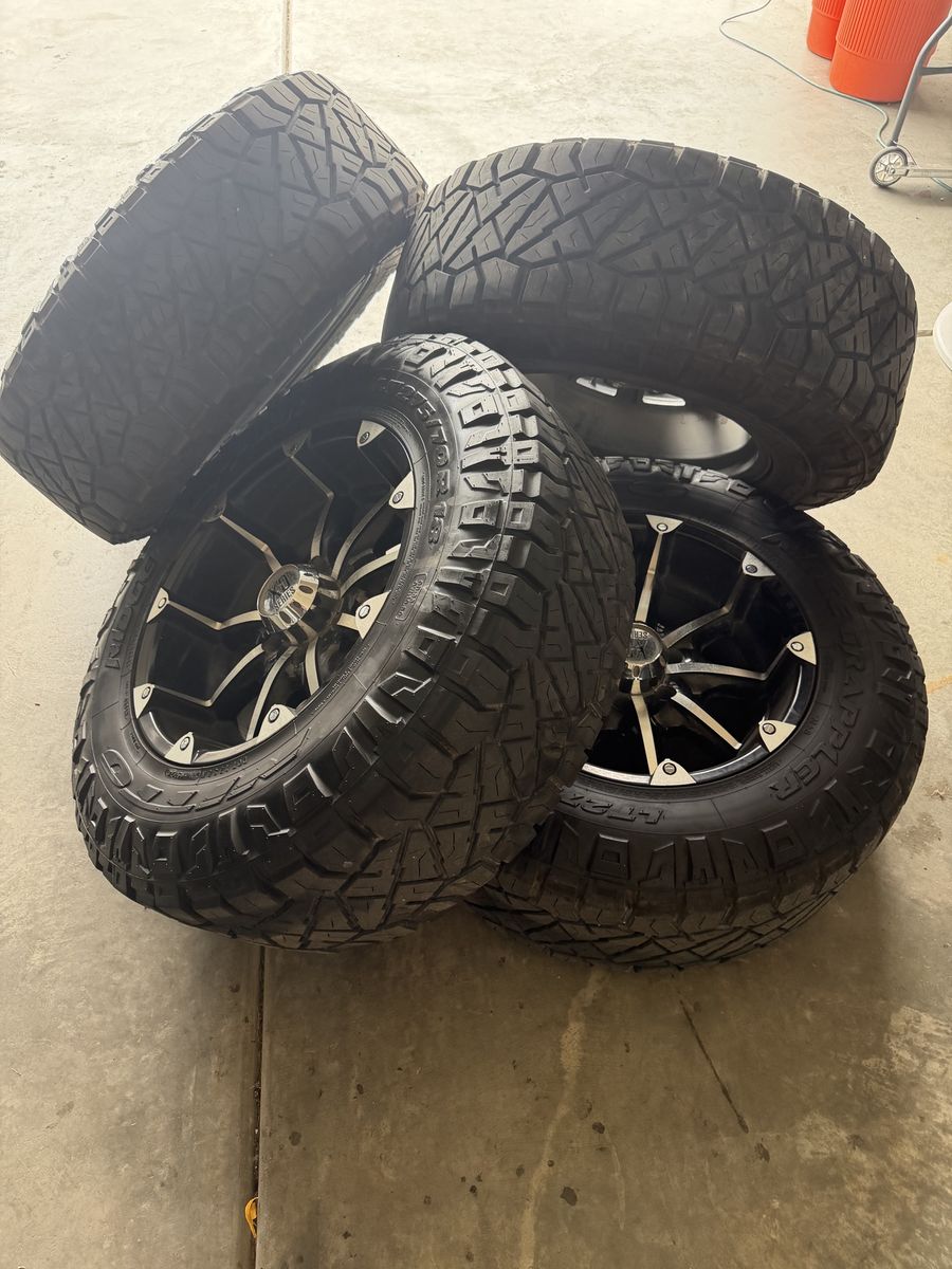Used Nitto Ridge Grappler H/T 275/70R18 Tires with Gear Alloy Black/Silver Wheels