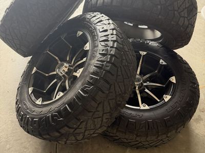 Used Nitto Ridge Grappler H/T 275/70R18 Tires with Gear Alloy Black/Silver Wheels