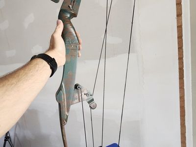 Bear Whitetail Hunter Compound Bow