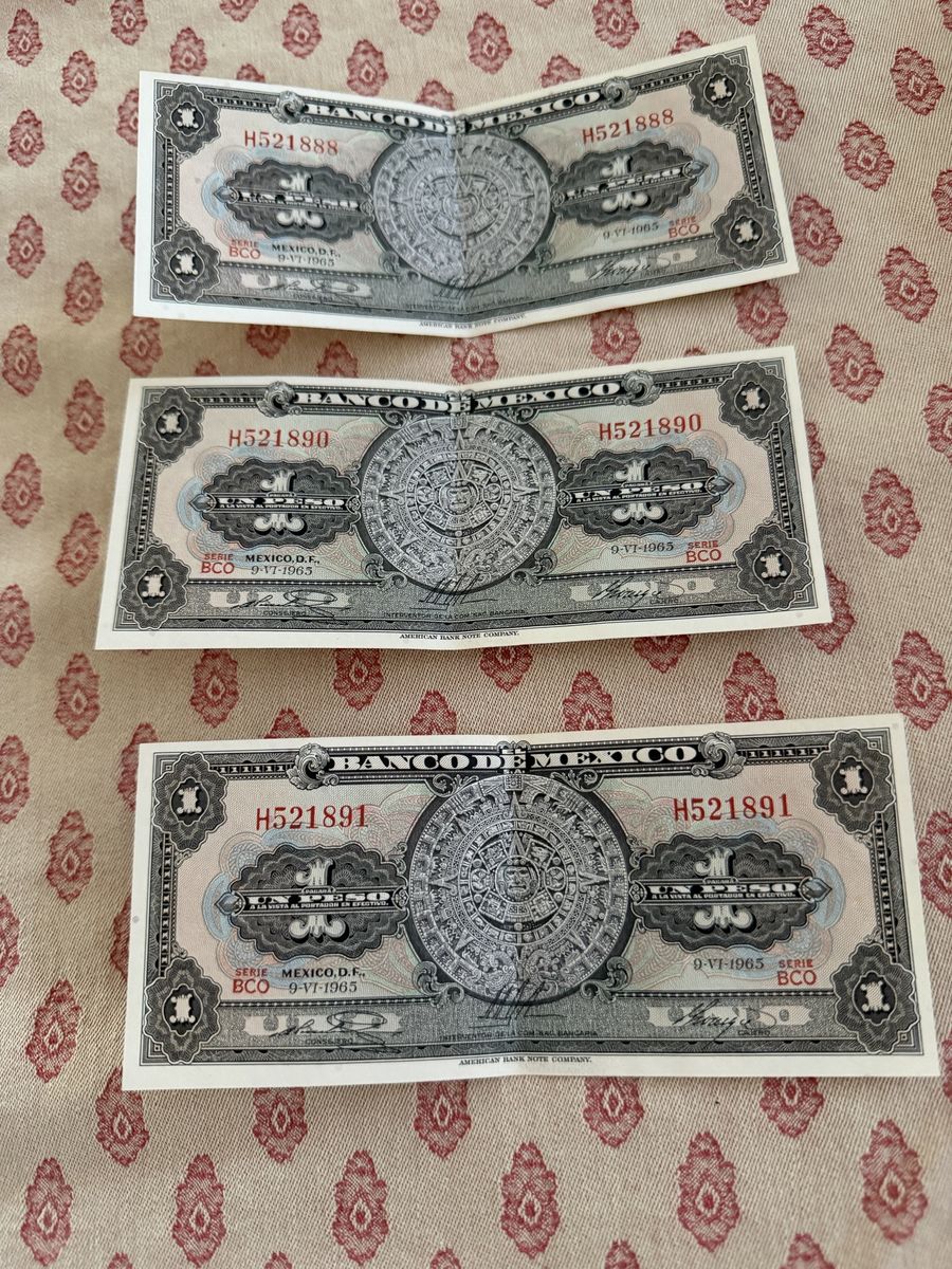 3 Mexican 1965 Mexican Banknotes