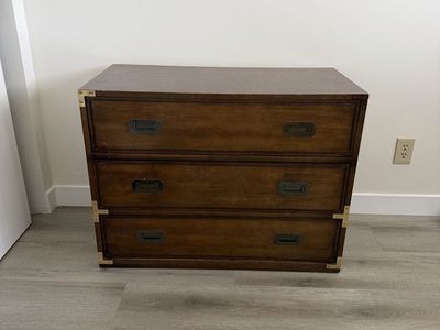 Wood dresser