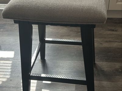 Island/bar stools