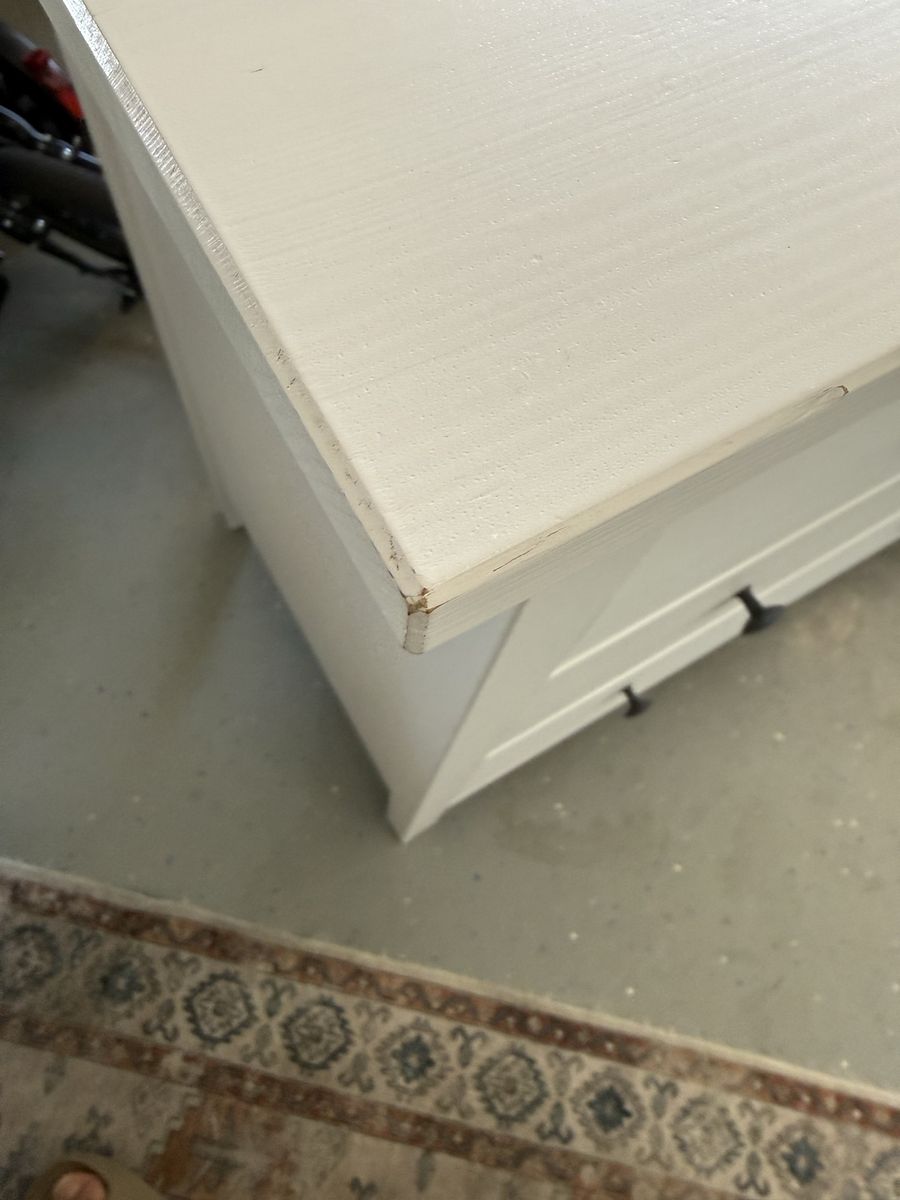 Main image 10