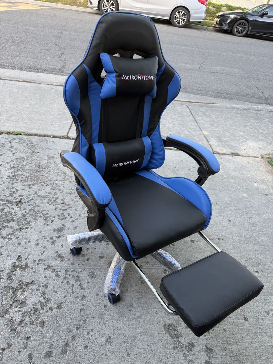 New, Mr IRONSTONE Gaming Chair with Speakers & LED Lights, Ergonomic Massage