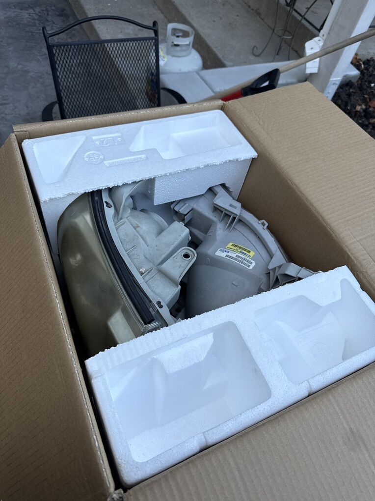 /nd Gen Toyota Tacoma Headlights