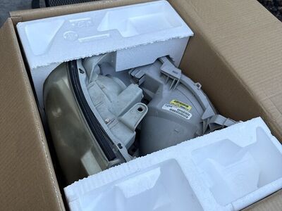 /nd Gen Toyota Tacoma Headlights