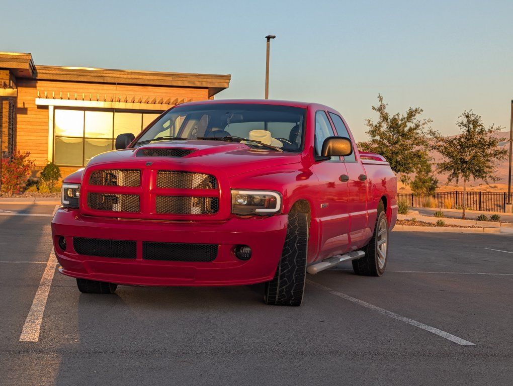 2005 Dodge Ram 1500 SRT-10 