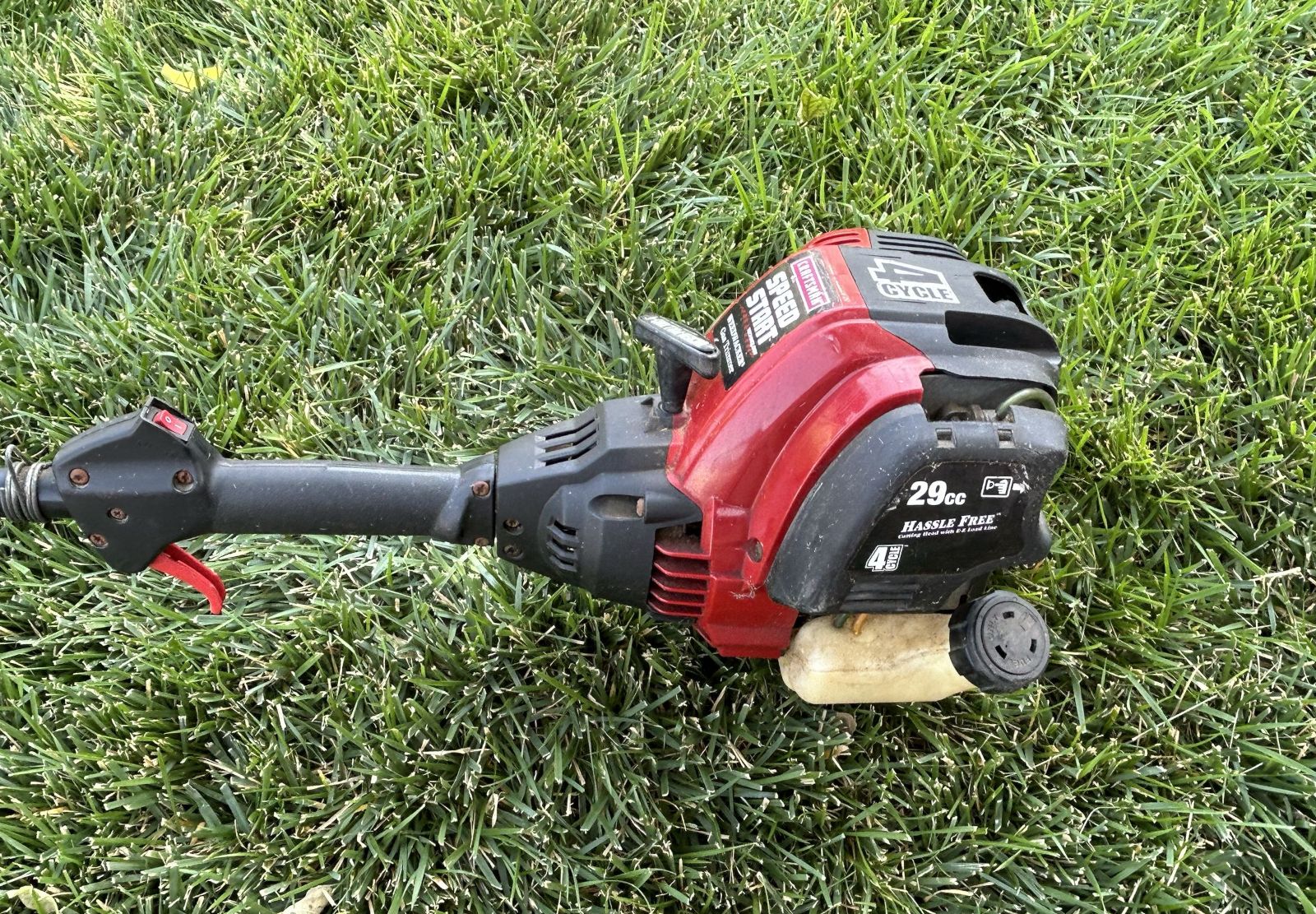 Craftsman 4cycle weed whacker/trimmer with edging attachment