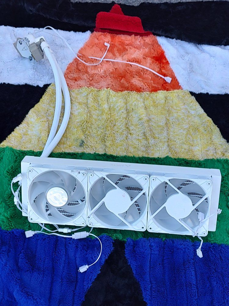 ARCTIC Liquid Freezer II 360 A-RGB Liquid CPU Cooler - White