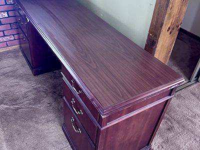 Free Desk