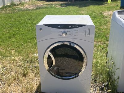 GE electric dryer with cord