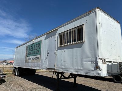 1980 Fruehauf Office Trailer
