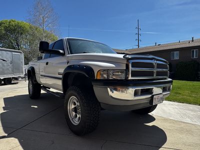 2002 Dodge Ram 2500 SLT Plus