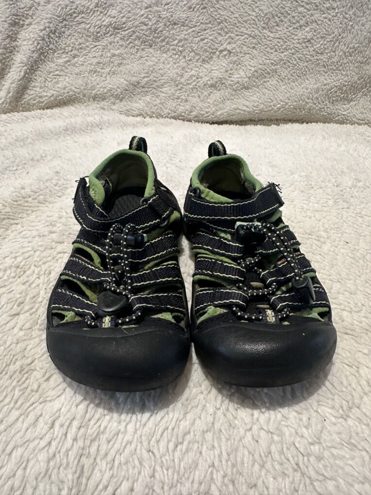 Keen Toddler Size 11 Black/Lime Hiking Sandals