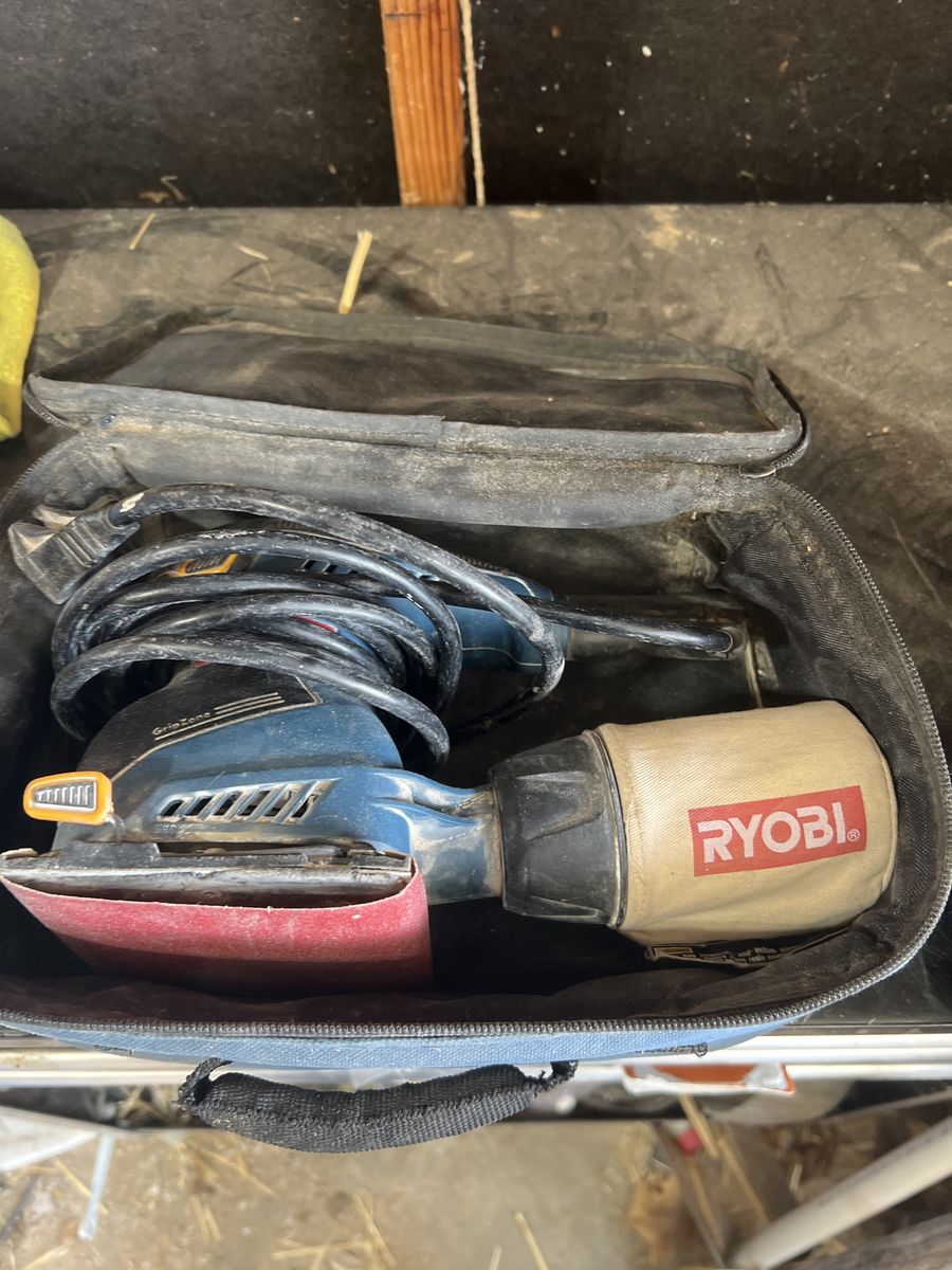 Ryobi 1/4 Sheet Pad Sanders