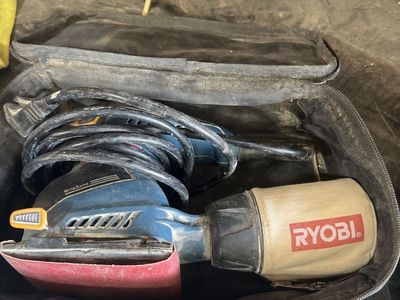 Ryobi 1/4 Sheet Pad Sanders