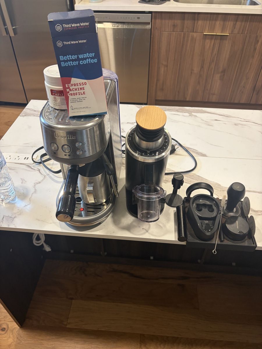Complete espresso setup (Breville bambino/DF54 burr grinder/normcore barista kit)