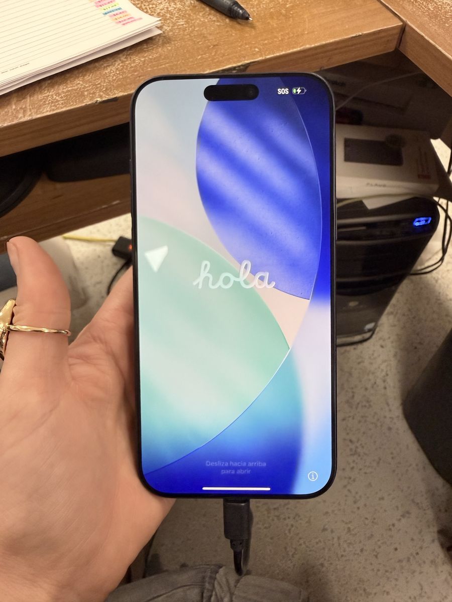 iPhone 17 Pro Max Deep Blue