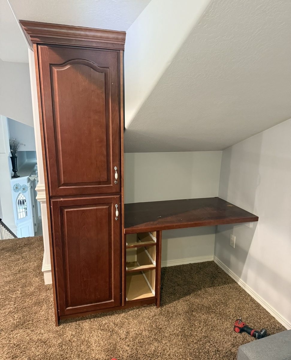 Custom Desktop with cupboards & drawers