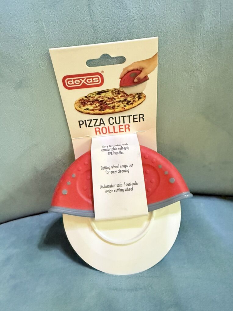 Handheld Rolling Pizza Cutter