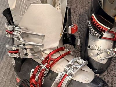 Good condition Ski Set