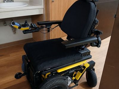 Quantum 4Front Power Wheelchair iLevel - Yellow/Black, Excellent Condition