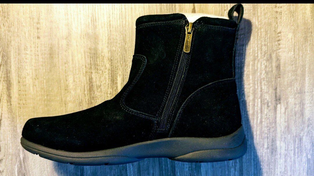 Easy Spirit Jonni Womens Black Suede Bootie Sz 7.5