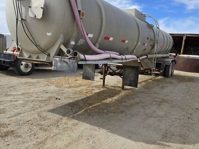 1985 Water Tanker