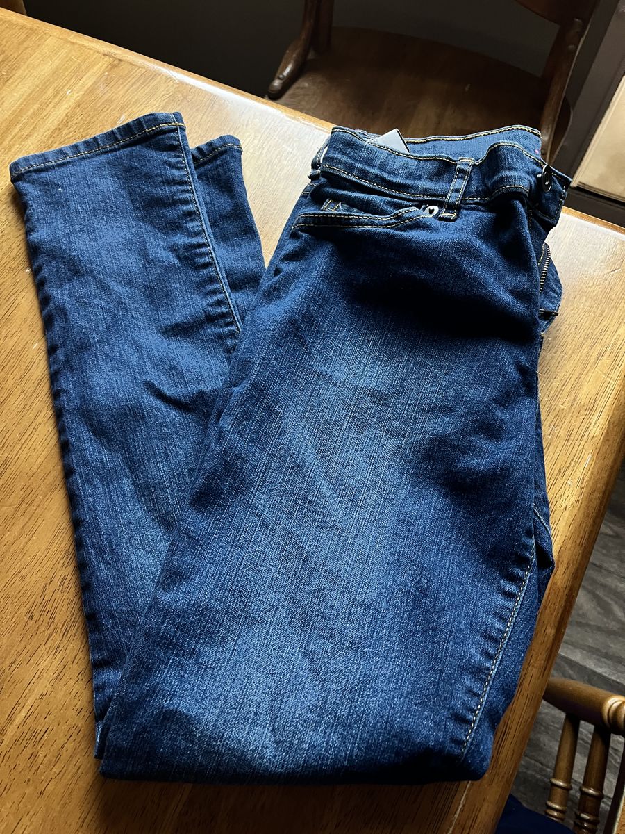 The Children's Place Brand Girls Super Skinny Jeans - Like New Condition - size 10/12