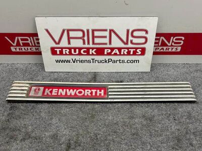 Used Kenworth Right Still Plate, Part # S60-1498R