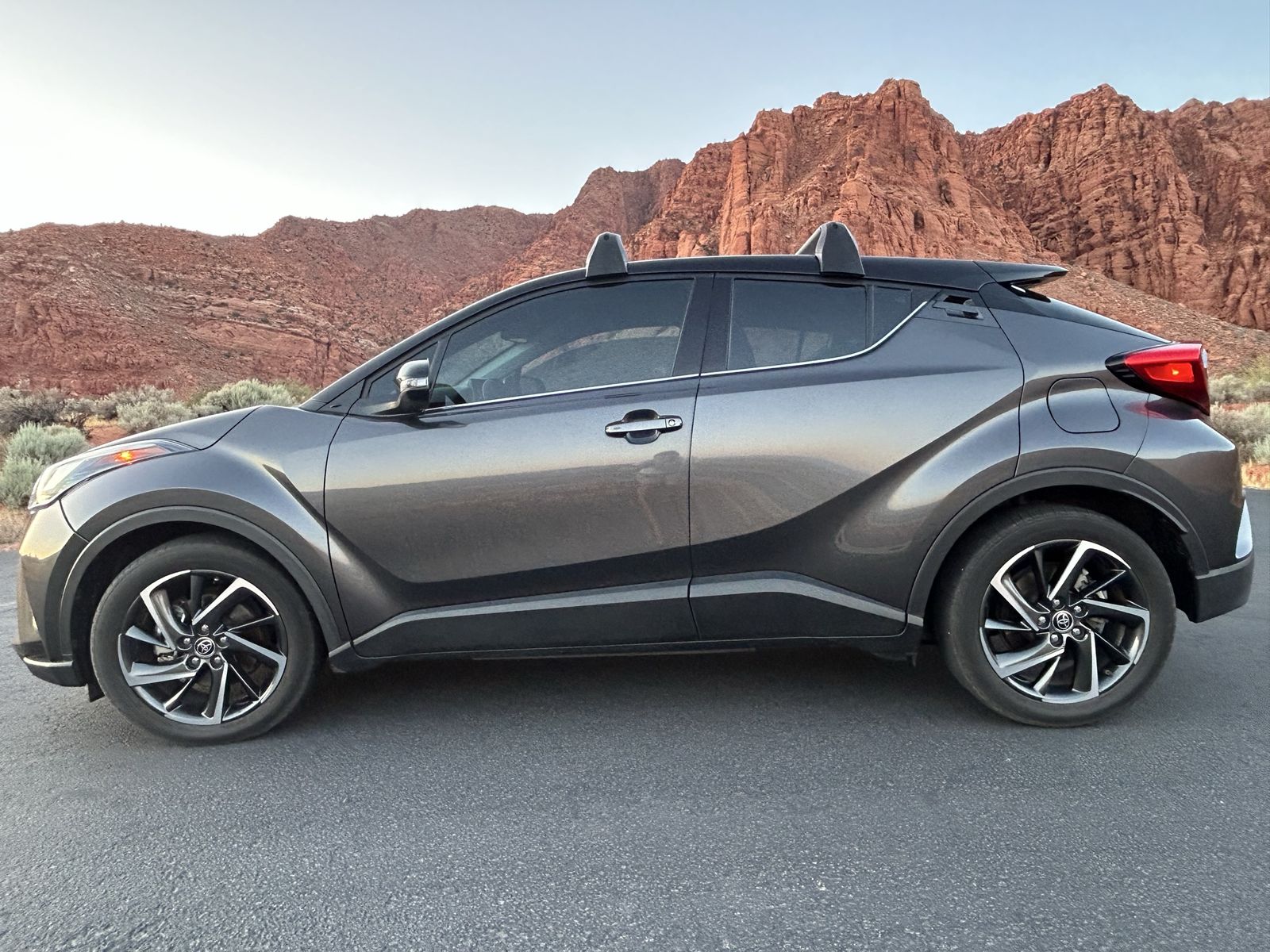 2022 Toyota C-HR Limited