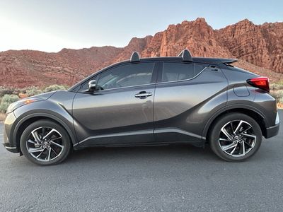 2022 Toyota C-HR Limited
