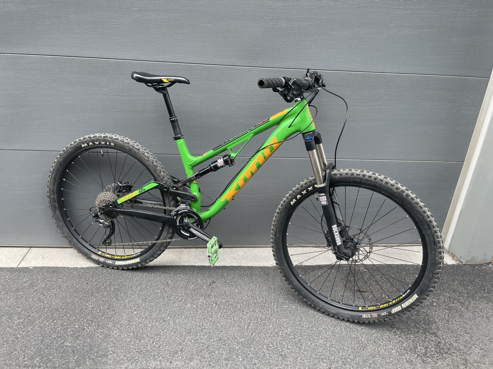 Medium Kona Process 134 Full Suspension Mountain Bike - Green/Orange, Used, Excellent Condition