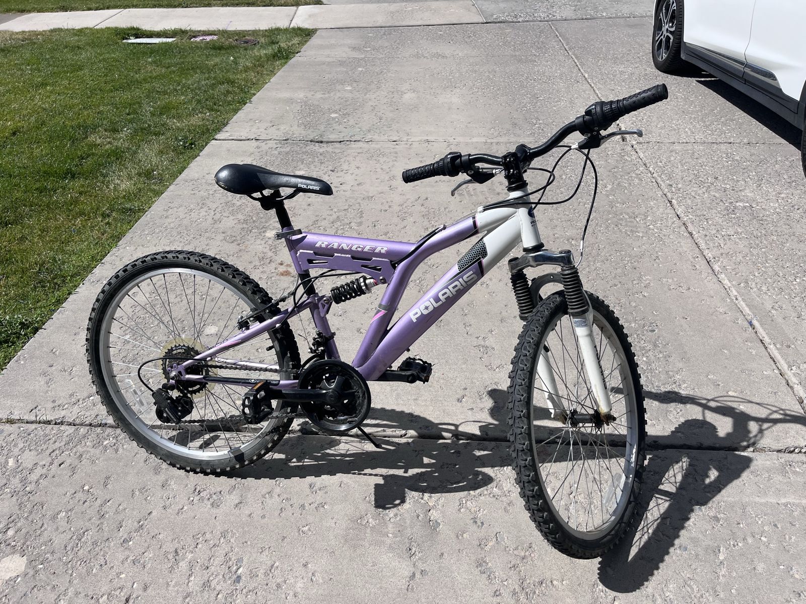 Polaris Ranger Full Suspension Mountain Bike - Purple & White, 24" Wheels