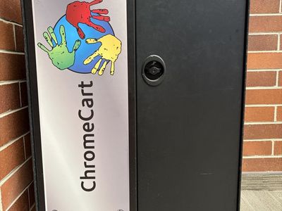 Earth Walk Multi Device Chromebook and Laptop Charging Cart USBC
