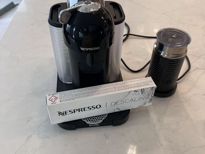 Nespresso Vertuo by Breville Black Single Serve Coffee & Espresso Machine with Aeroccino3