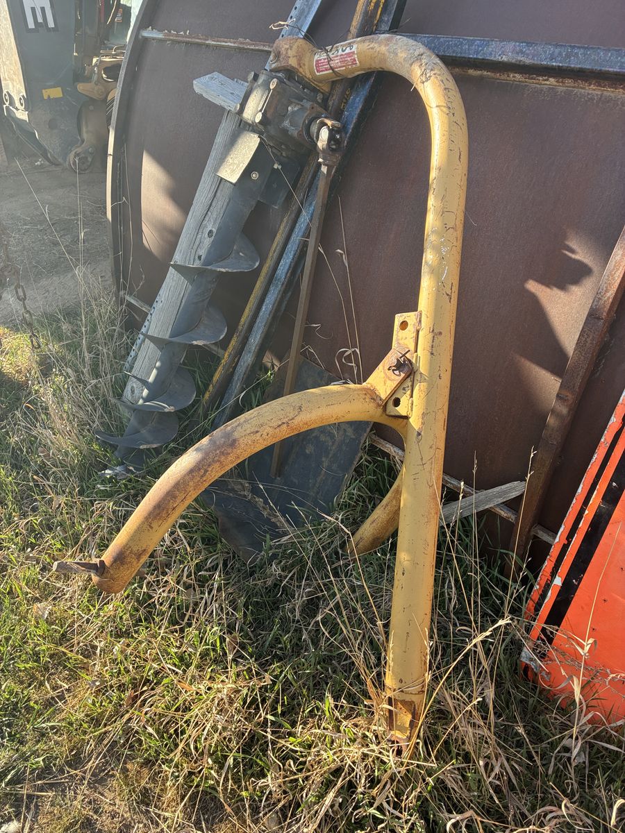 POST HOLE AUGER