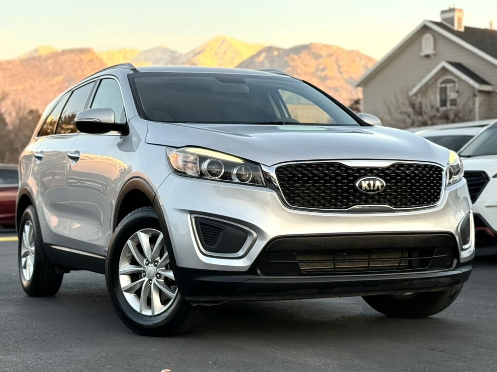 2016 KIA SORENTO LX
