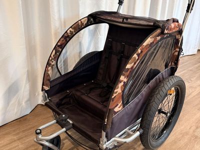 Bakcou bike trailer/stroller