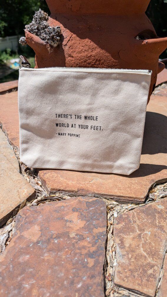 Sugar Boo & Co Mary Poppins Cosmetic bag.

New, ne