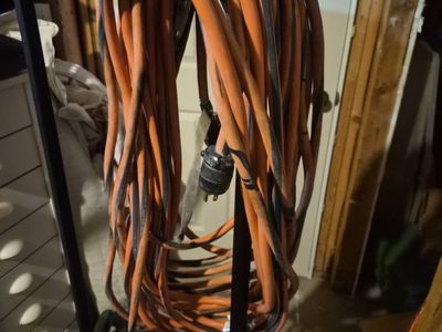 Heavy Duty Outdoor Extension Cord - Orange & Black, Used